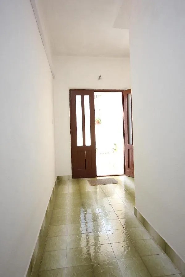 Apartments By The Sea Savar, Dugi Otok - 8079 Brbinj